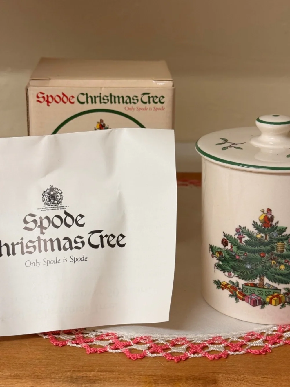 Vintage 1980's SPODE CHRISTMAS TREE Porcelain Marmalade Jar with Lid  New in Box